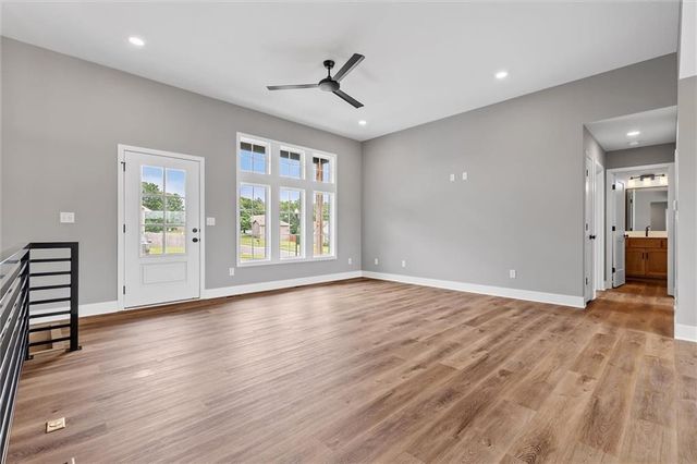 2211 Ashford Street, Excelsior Springs, MO 64024