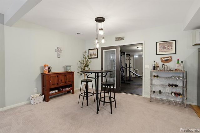 2846 Duana Drive, Milford, MI 48380