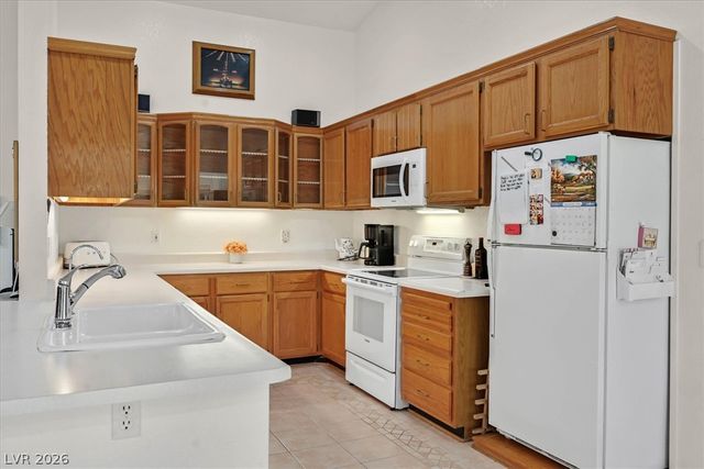 4565 East New York Avenue, Las Vegas, NV 89104
