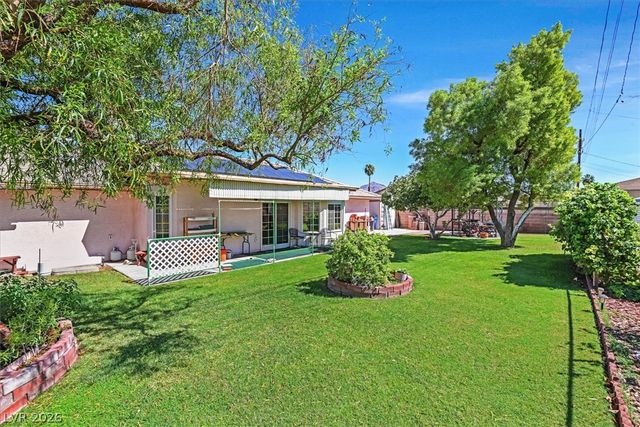 4565 East New York Avenue, Las Vegas, NV 89104