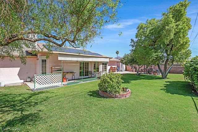 4565 East New York Avenue, Las Vegas, NV 89104