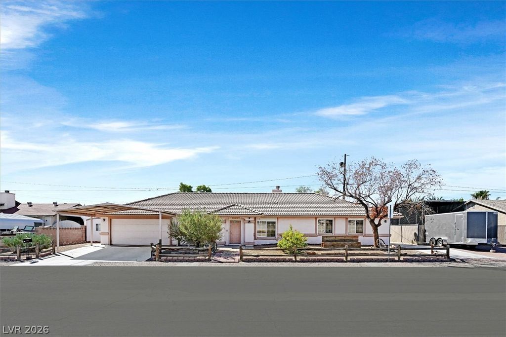 4565 East New York Avenue, Las Vegas, NV 89104