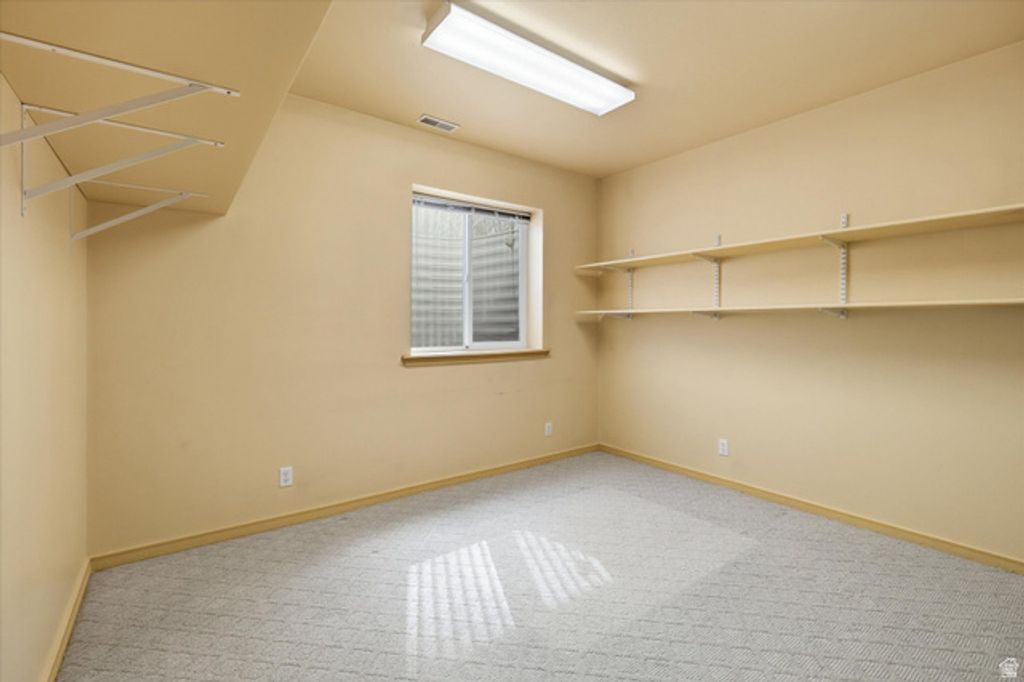Image 15 of property listing at 560 E 700 N, Logan, UT 84321