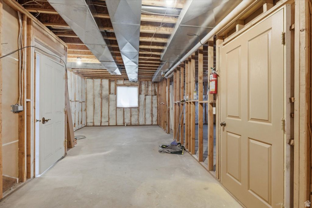 Image 24 of property listing at 560 E 700 N, Logan, UT 84321