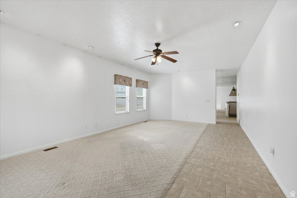 Image 4 of property listing at 560 E 700 N, Logan, UT 84321