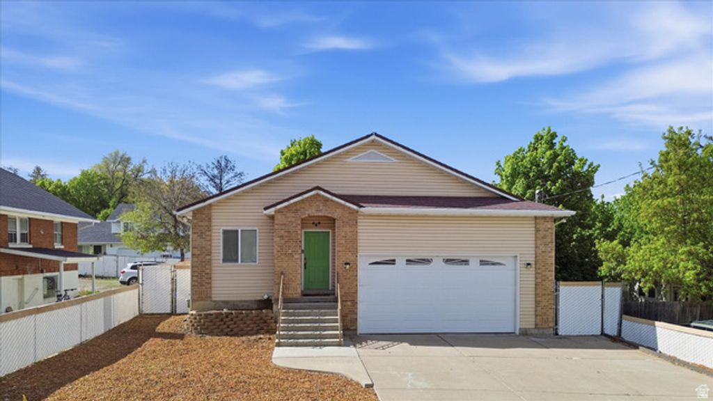Image 32 of property listing at 560 E 700 N, Logan, UT 84321