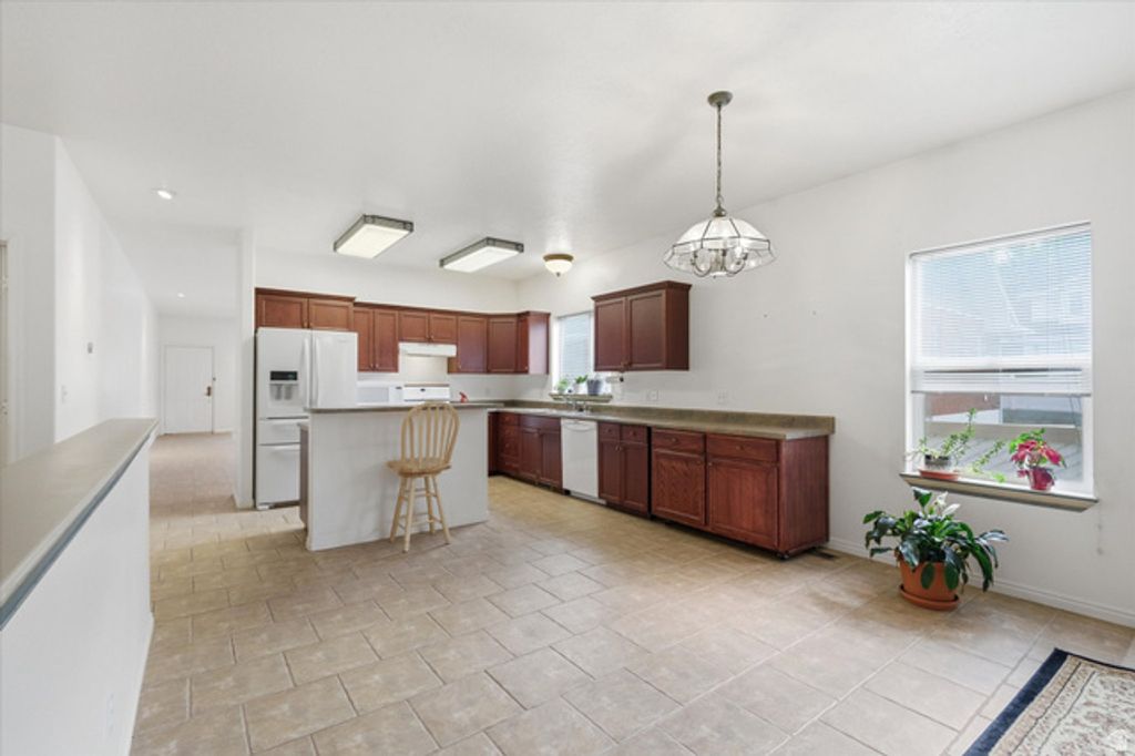 Image 5 of property listing at 560 E 700 N, Logan, UT 84321