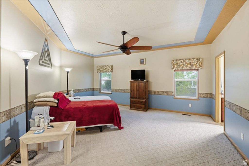 Image 8 of property listing at 560 E 700 N, Logan, UT 84321