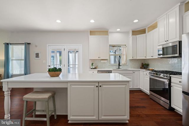 2321 SWEET PEPPERBRUSH LOOP, Dumfries, VA 22026