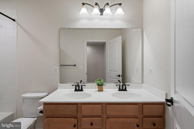 2321 SWEET PEPPERBRUSH LOOP, Dumfries, VA 22026