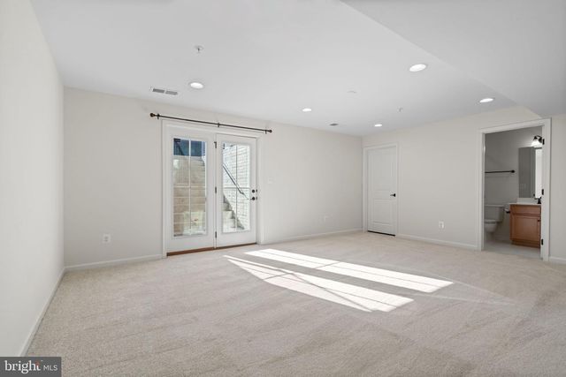 2321 SWEET PEPPERBRUSH LOOP, Dumfries, VA 22026