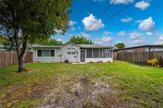 525 BURLAND STREET, Punta Gorda, FL 33950