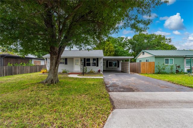 525 BURLAND STREET, Punta Gorda, FL 33950