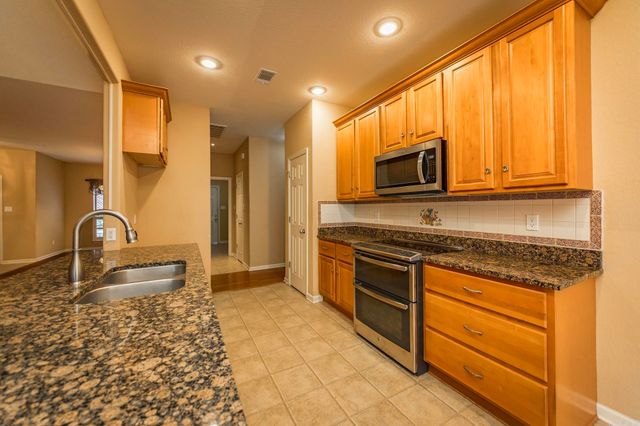 323 OLD HICKORY STREET, Hot Springs, AR 71913