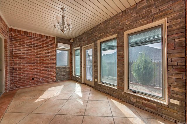 323 OLD HICKORY STREET, Hot Springs, AR 71913