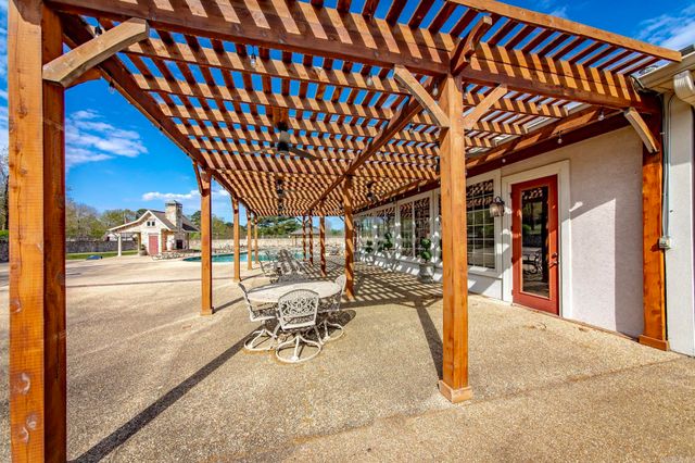 323 OLD HICKORY STREET, Hot Springs, AR 71913