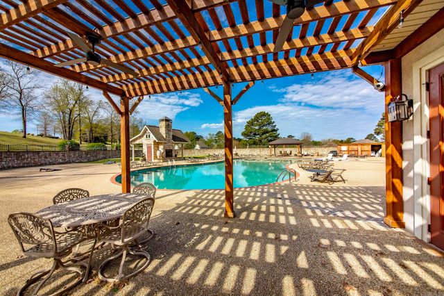 323 OLD HICKORY STREET, Hot Springs, AR 71913