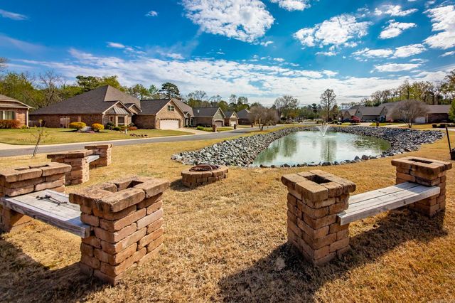 323 OLD HICKORY STREET, Hot Springs, AR 71913