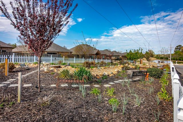 323 OLD HICKORY STREET, Hot Springs, AR 71913