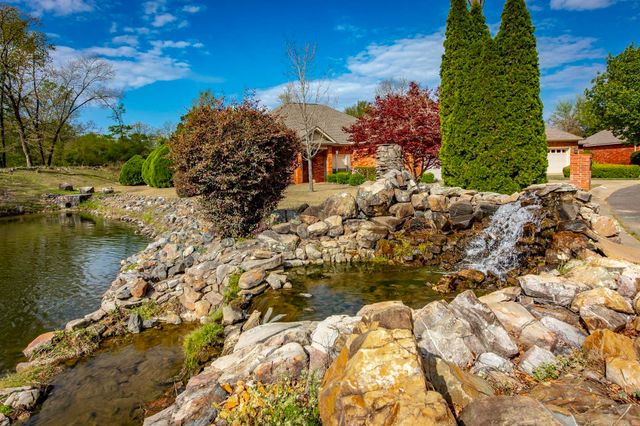 323 OLD HICKORY STREET, Hot Springs, AR 71913