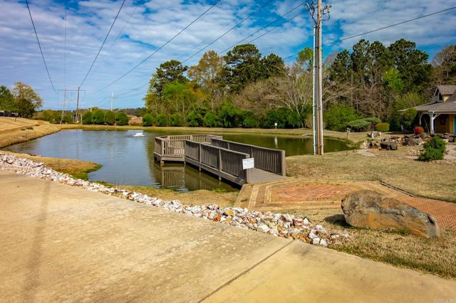 323 OLD HICKORY STREET, Hot Springs, AR 71913