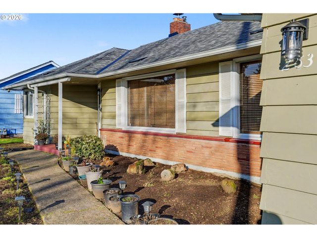 283 DELMAR Dr, Salem, OR 97303