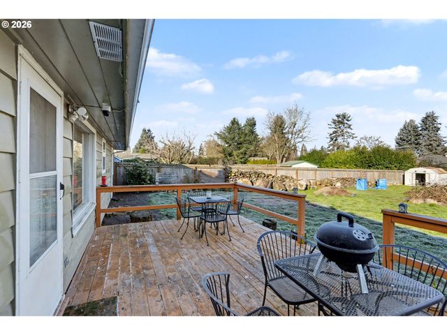 283 DELMAR Dr, Salem, OR 97303