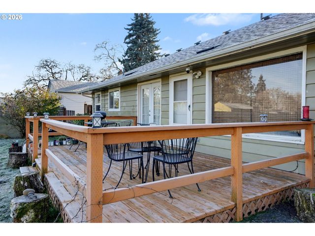 283 DELMAR Dr, Salem, OR 97303