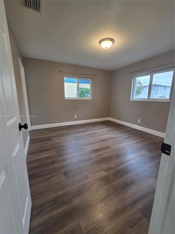 2350 NW 12th Ct 0, Pompano Beach, FL 33069
