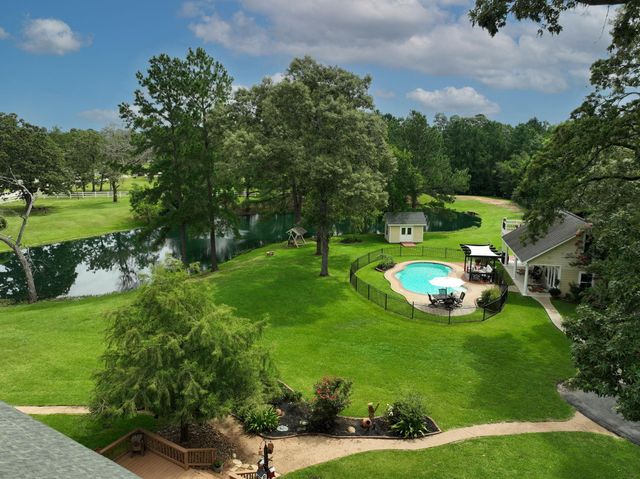 34310 High Point Drive, Magnolia, TX 77355