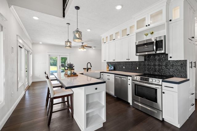 34310 High Point Drive, Magnolia, TX 77355