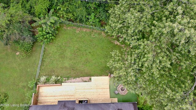 4617 Middleburg Ct, Louisville, KY 40241