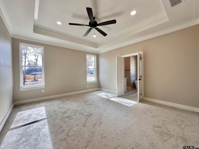 195 Clara Ln, Kilgore, TX 75662