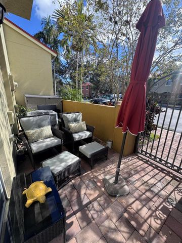 169 Monterey Bay Drive, Boynton Beach, FL 33426