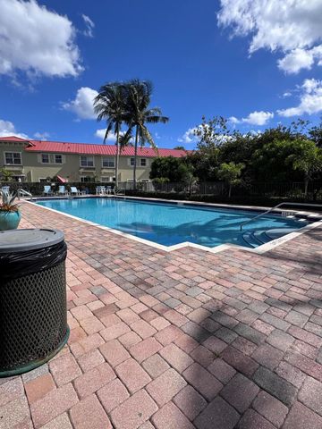 169 Monterey Bay Drive, Boynton Beach, FL 33426