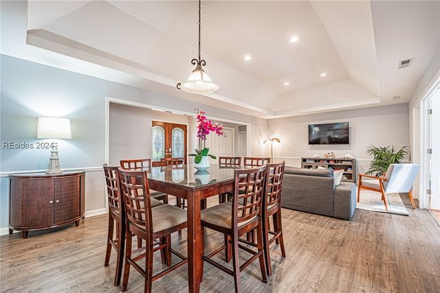 8 Surf Scoter Rd, Hilton Head Island, SC 29928