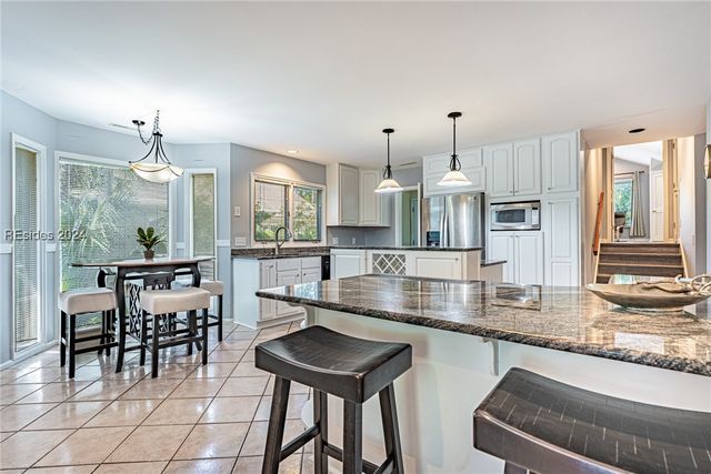 8 Surf Scoter Rd, Hilton Head Island, SC 29928