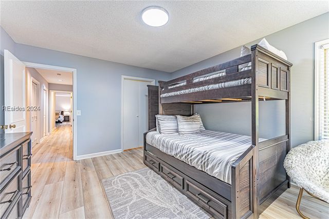 8 Surf Scoter Rd, Hilton Head Island, SC 29928