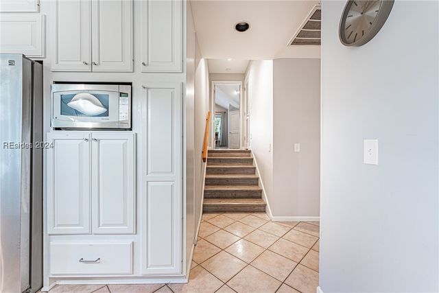 8 Surf Scoter Rd, Hilton Head Island, SC 29928