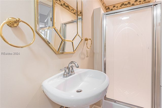 8 Surf Scoter Rd, Hilton Head Island, SC 29928