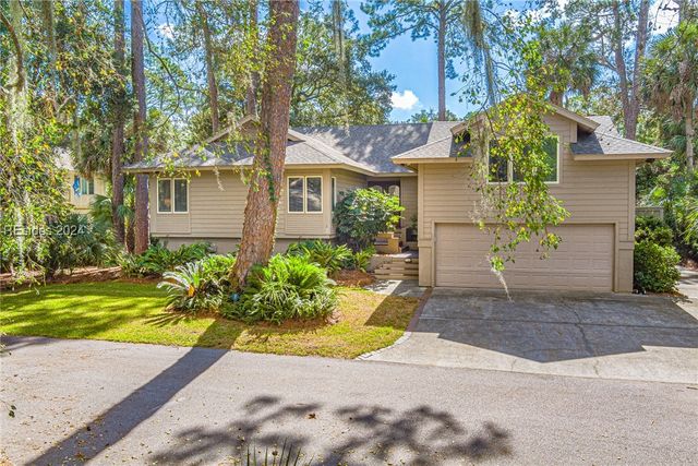 8 Surf Scoter Rd, Hilton Head Island, SC 29928