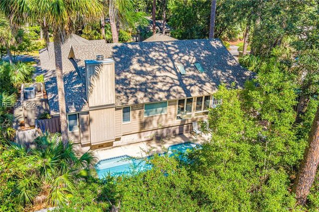 8 Surf Scoter Rd, Hilton Head Island, SC 29928