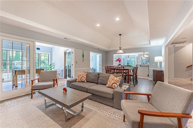 8 Surf Scoter Rd, Hilton Head Island, SC 29928