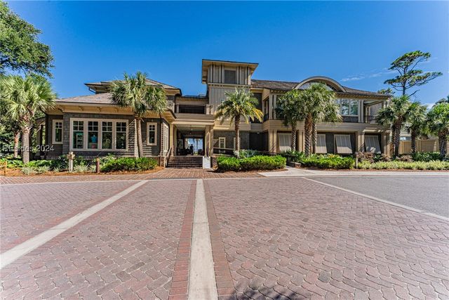 8 Surf Scoter Rd, Hilton Head Island, SC 29928