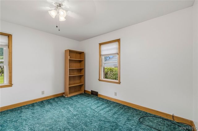 744 Seymour Avenue, Niagara Falls, NY 14305