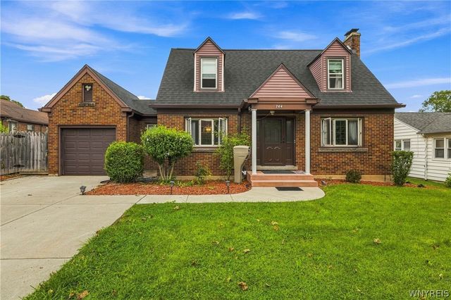 744 Seymour Avenue, Niagara Falls, NY 14305