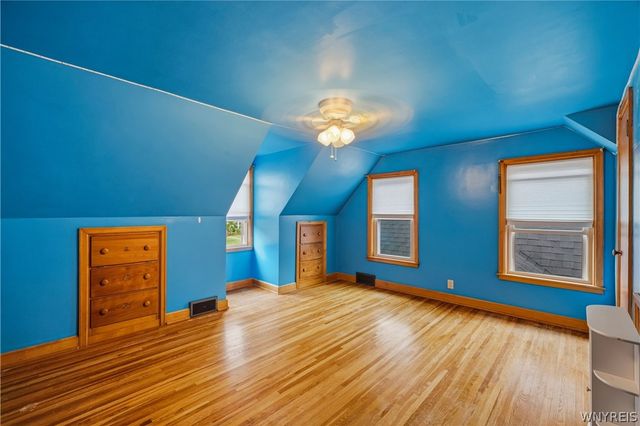 744 Seymour Avenue, Niagara Falls, NY 14305