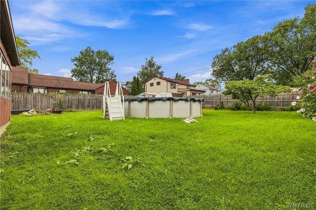 744 Seymour Avenue, Niagara Falls, NY 14305