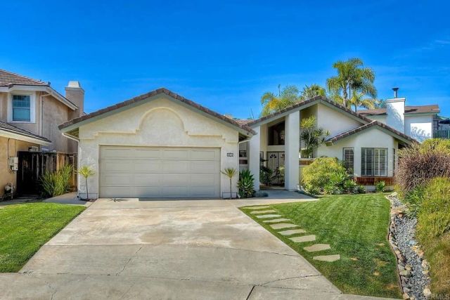 1011 Monterey Vista Way, Encinitas, CA 92024