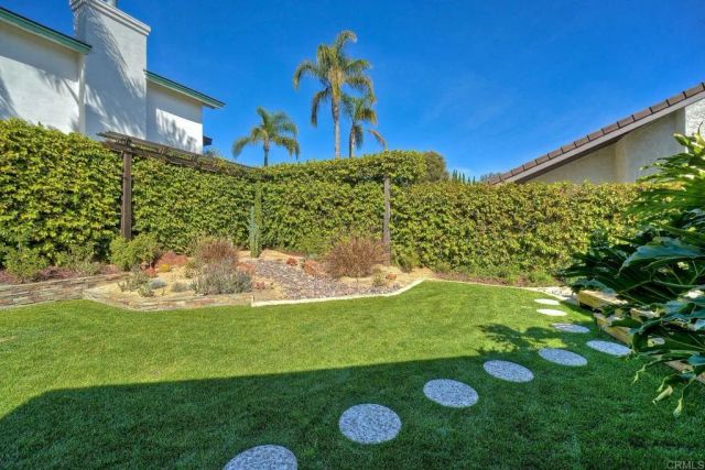 1011 Monterey Vista Way, Encinitas, CA 92024